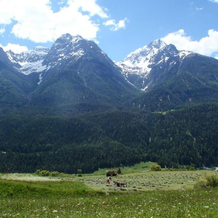 Tabla Heustall Piz Tschutta Vna Exterior foto