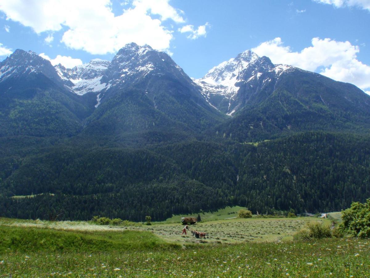 Tabla Heustall Piz Tschutta Vna Exterior foto